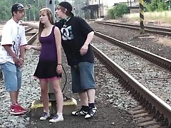Amateurs fuck on train tracks